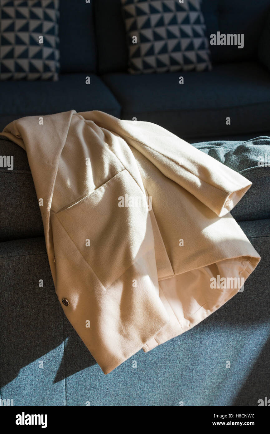 White rich coat hi-res stock photography and images - Alamy