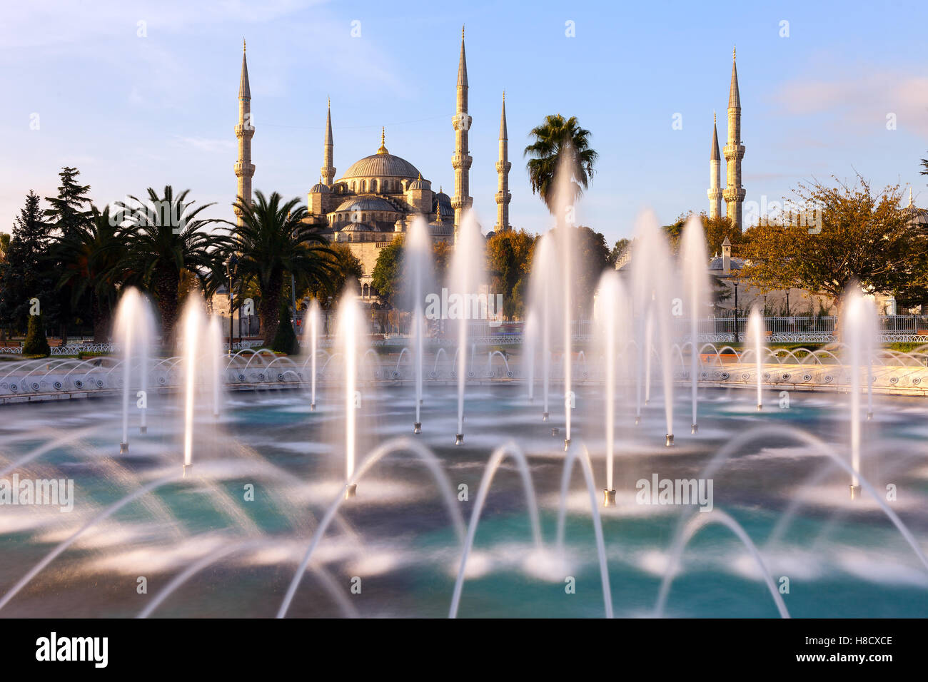 Sultan Ahmed Mosque (Blue Mosque), Istanbul, Turkey Stock Photo - Alamy