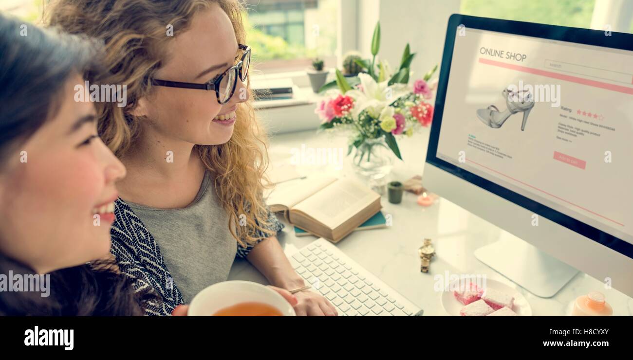 Shopping Internet Digital Connection Networking Concept Stock Photo - Alamy