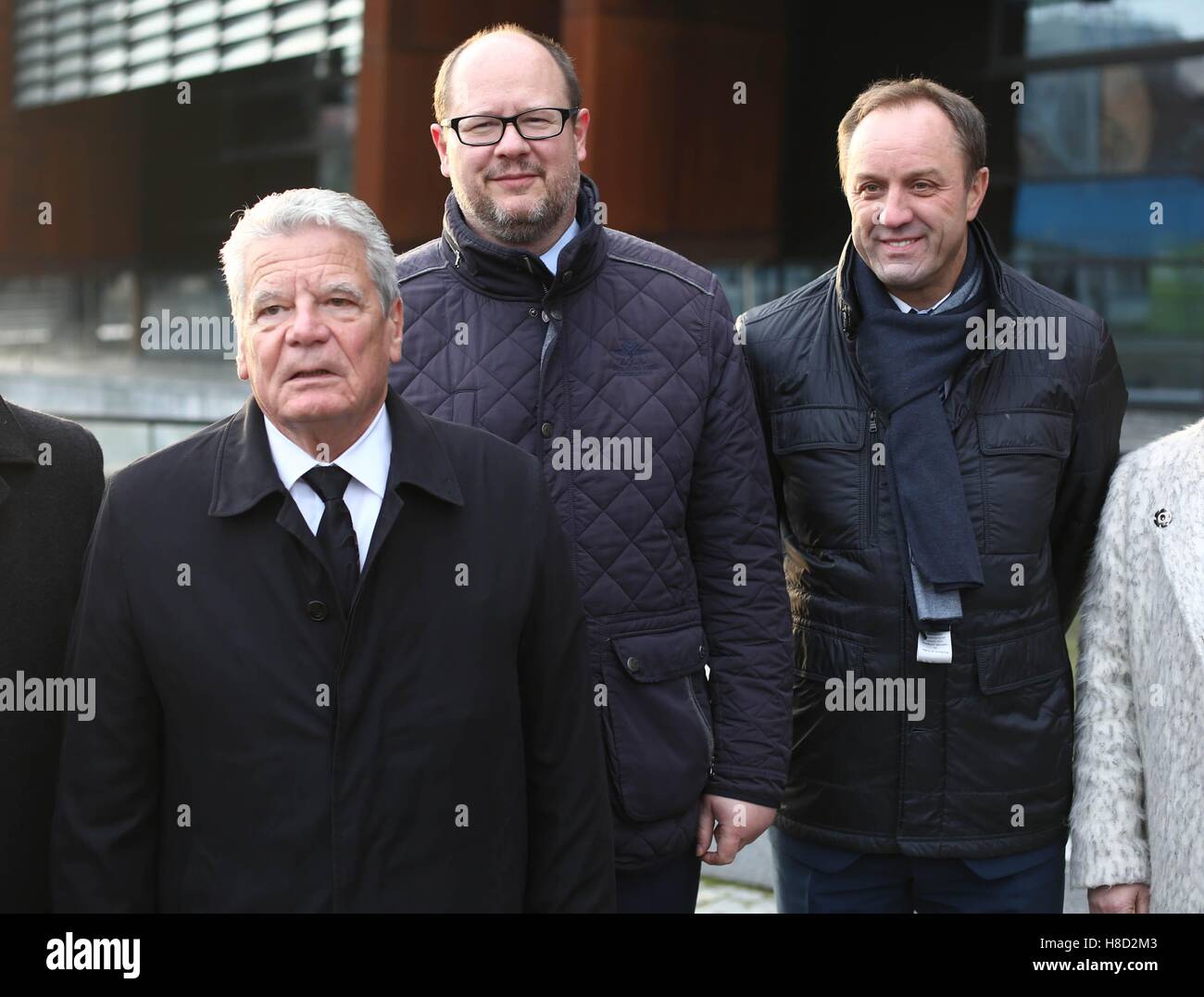 Piotr Hukalo / East News Gdansk 10 11 2016. Prezydent Niemiec Joachim Gauck z wizyta w Gdansku. n/z Joachim Gauck, Pawel Adamowi Stock Photo