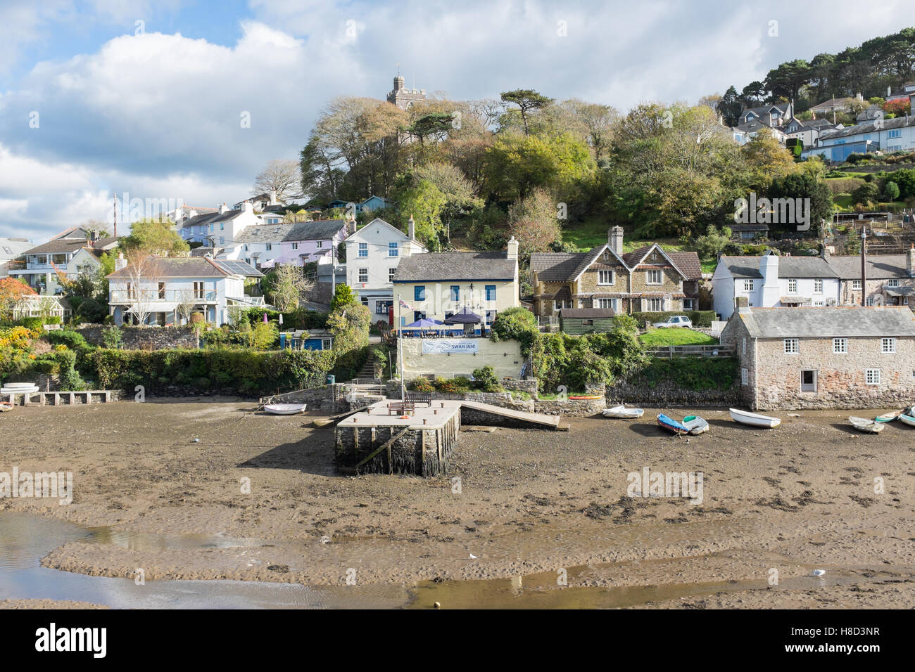 The estuary in Noss Mayo at low tide Stock Photo