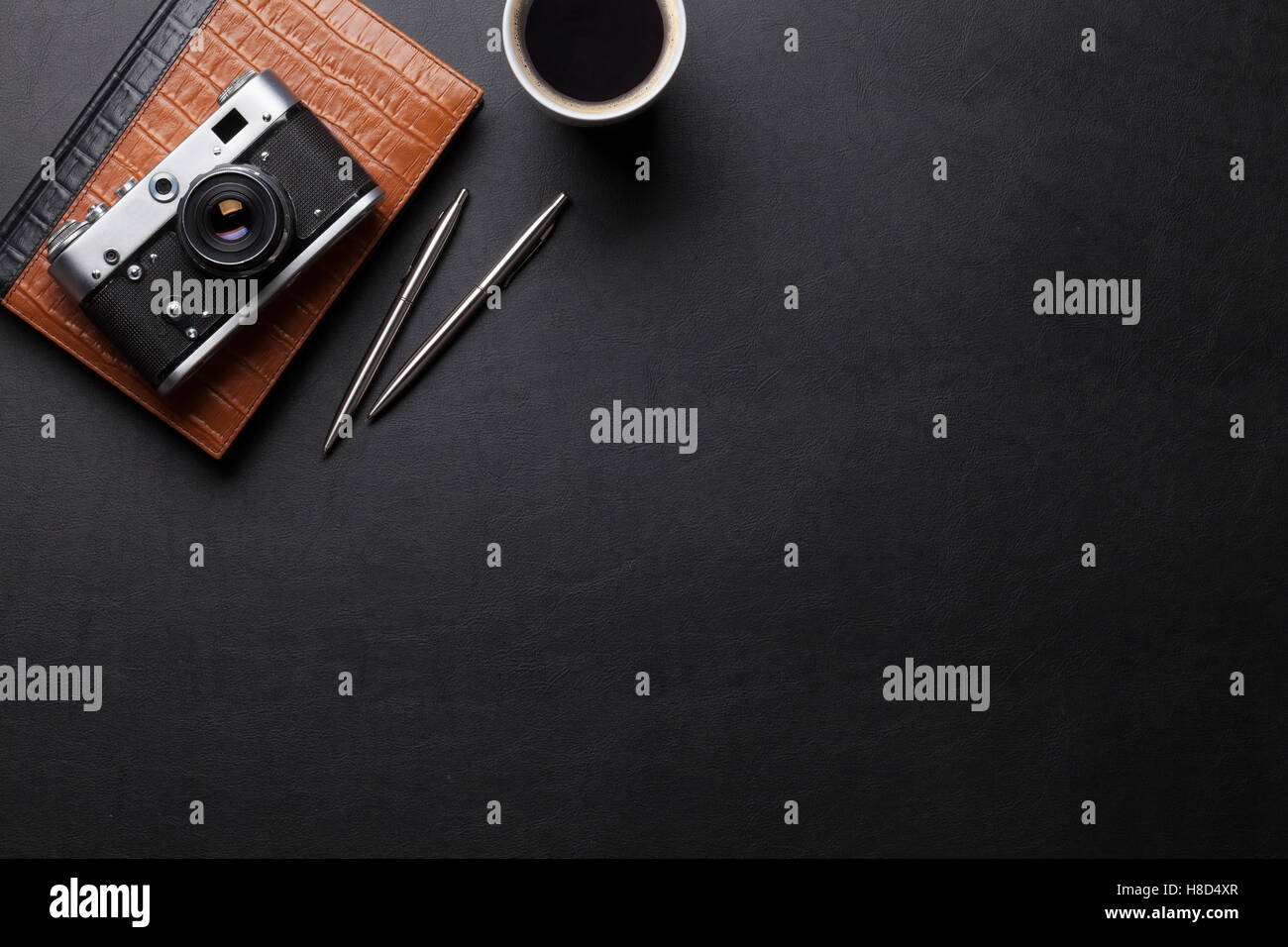 Office desk with photo camera hi-res stock photography and images - Alamy
