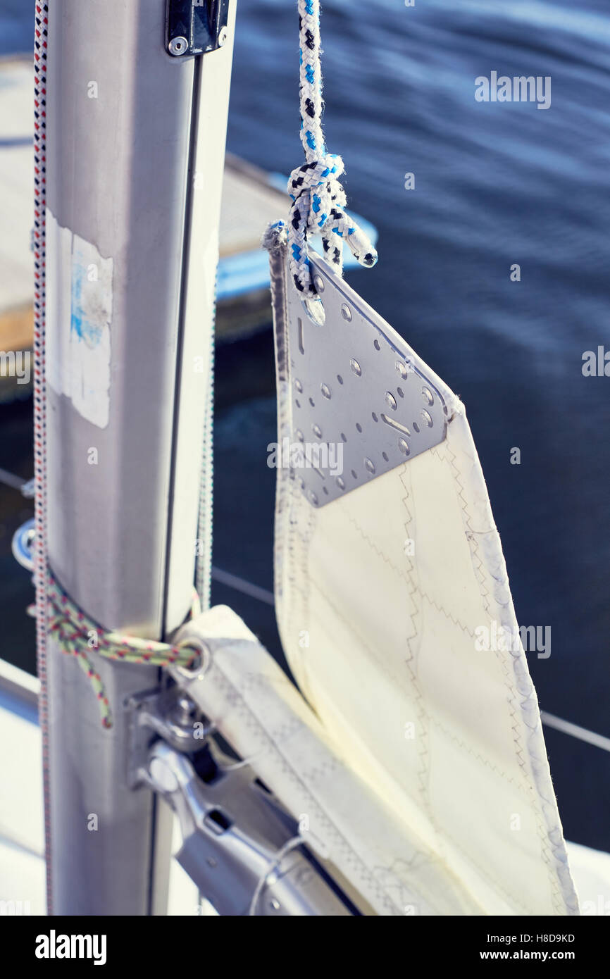 Sail attached to the rope by bowline Stock Photo - Alamy