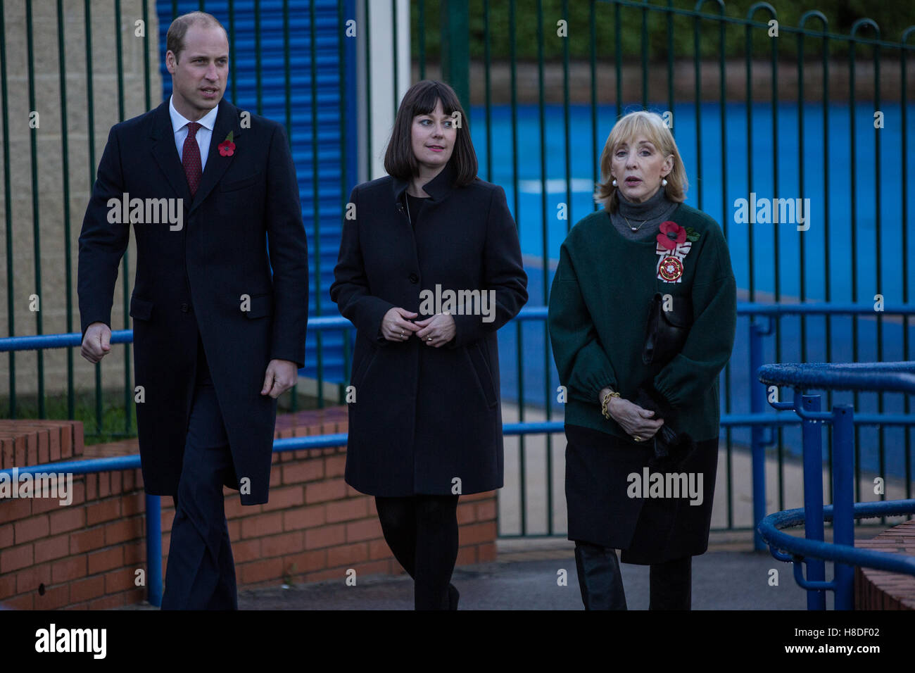 London, UK. 10th November, 2016. The Duke of Cambridge visits Kensington Memorial Park as President of Fields in Trust to officially mark the dedication of the park by the Royal Borough of Kensington and Chelsea to the Centenary Fields programme. Centenary Fields honours the memory of the millions who lost their lives during the First World War by securing and protecting outdoor recreational space in perpetuity for the benefit of future generations. Credit:  Mark Kerrison/Alamy Live News Stock Photo