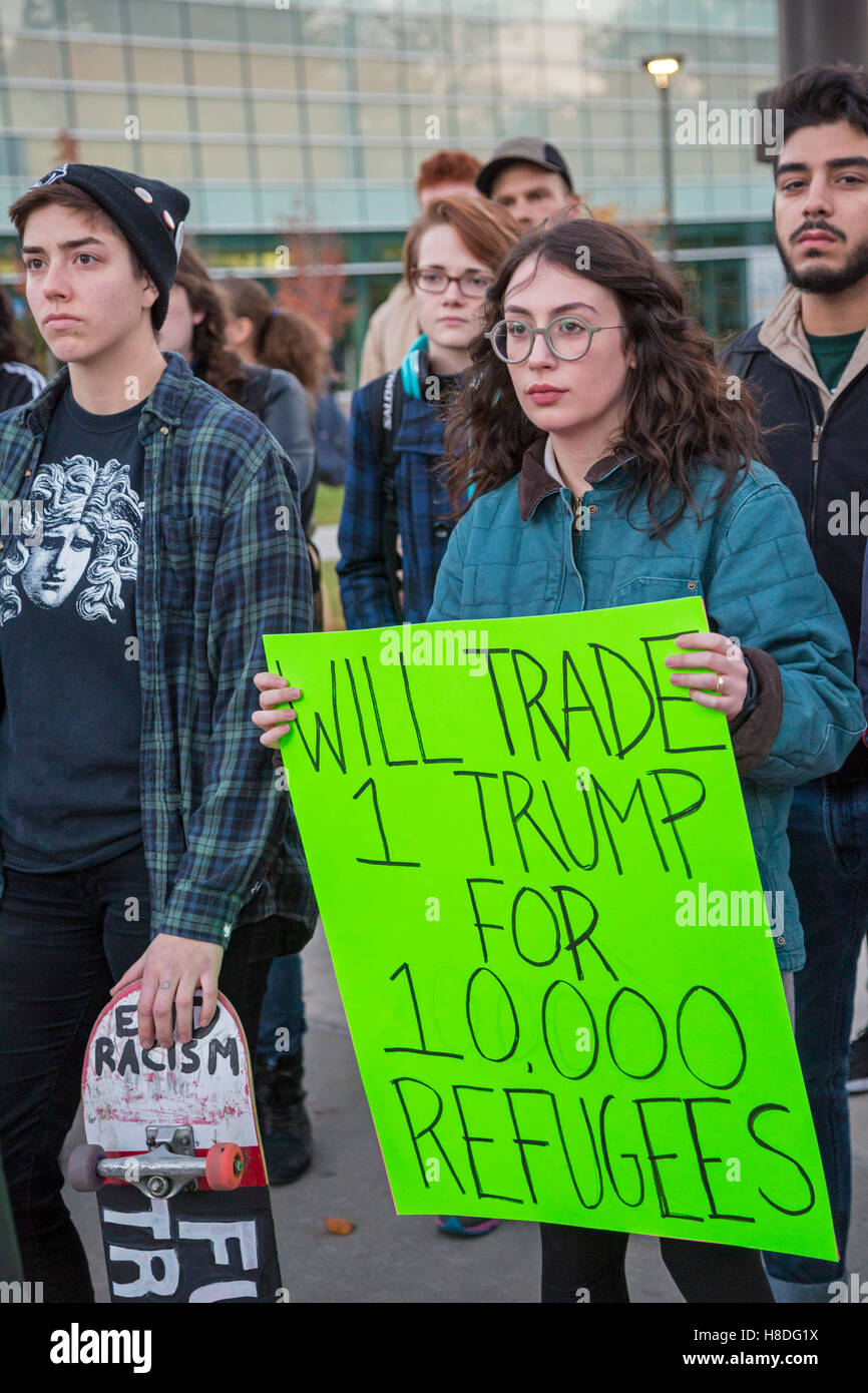 Detroit, Michigan, USA. 10th November, 2016. Students at Wayne State University protest the election of Donald Trump as U.S. President. Credit:  Jim West/Alamy Live News Stock Photo