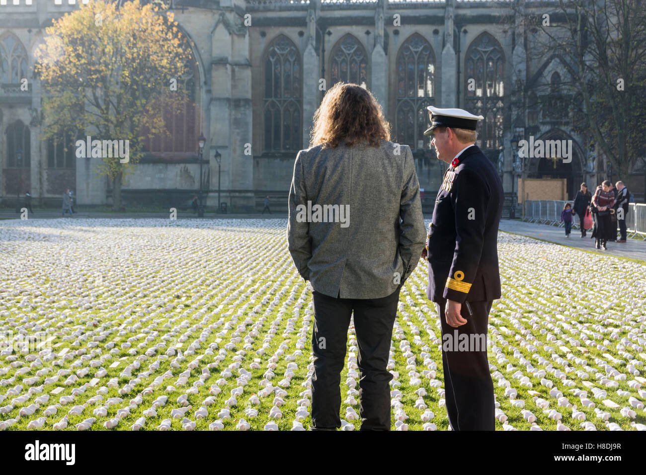 College Green, Bristol, UK. 11th Nov, 2016. 19240 Shrouds of the Somme, an installation by Somerset artist Rob Heard is displayed in front of the Cathedral on College Green in Bristol on Armistice Day 2016. Each shroud represents a life lost on the first day of the Battle of the Somme (1st July 1916). Credit:  Carolyn Eaton/Alamy Live News Stock Photo