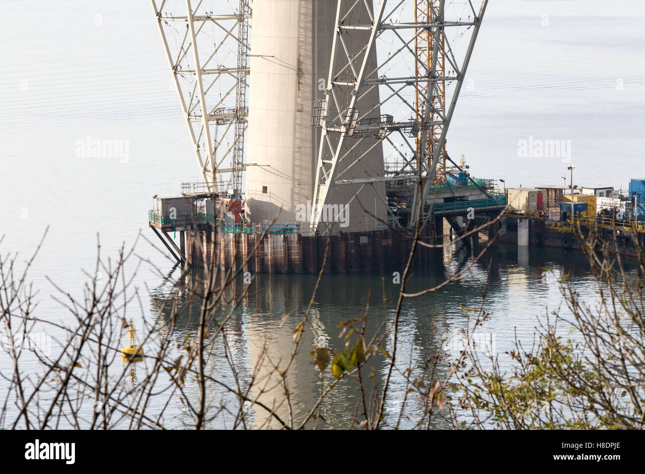 Queensferry, Edinburgh, Scotland, 11th, November, 2016. Forth Bridges.  The 2nd Road bridge is nearing completion and this photo show construction work and assemblies of the northern pier and pontoon.  Phil Hutchinson/Alamy Live News Stock Photo