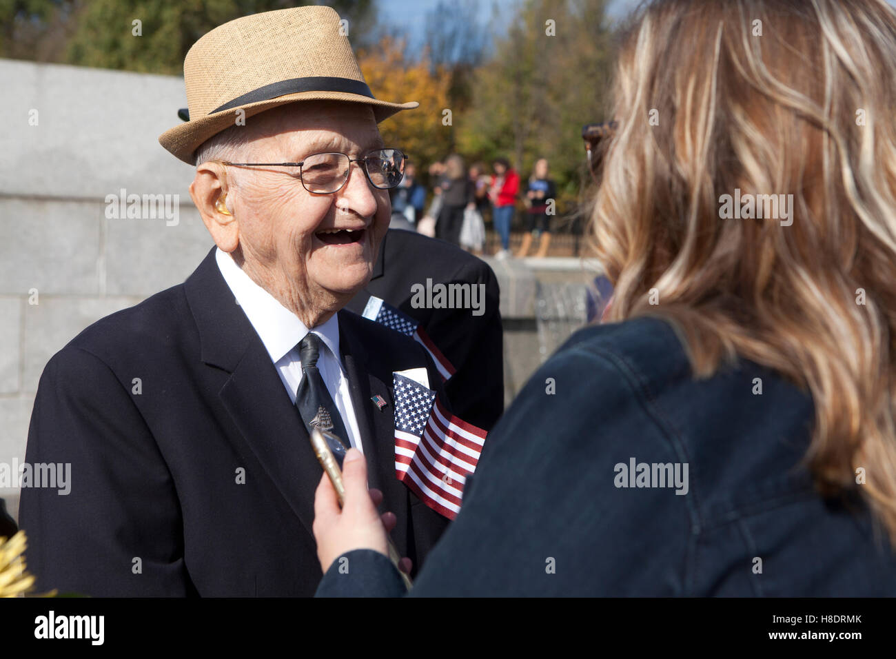 World war ii veterans hi-res stock photography and images - Alamy