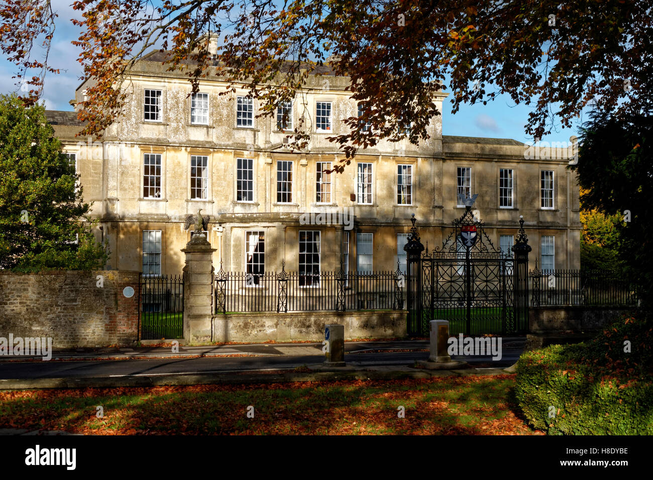 Portway house warminster hires stock photography and images Alamy