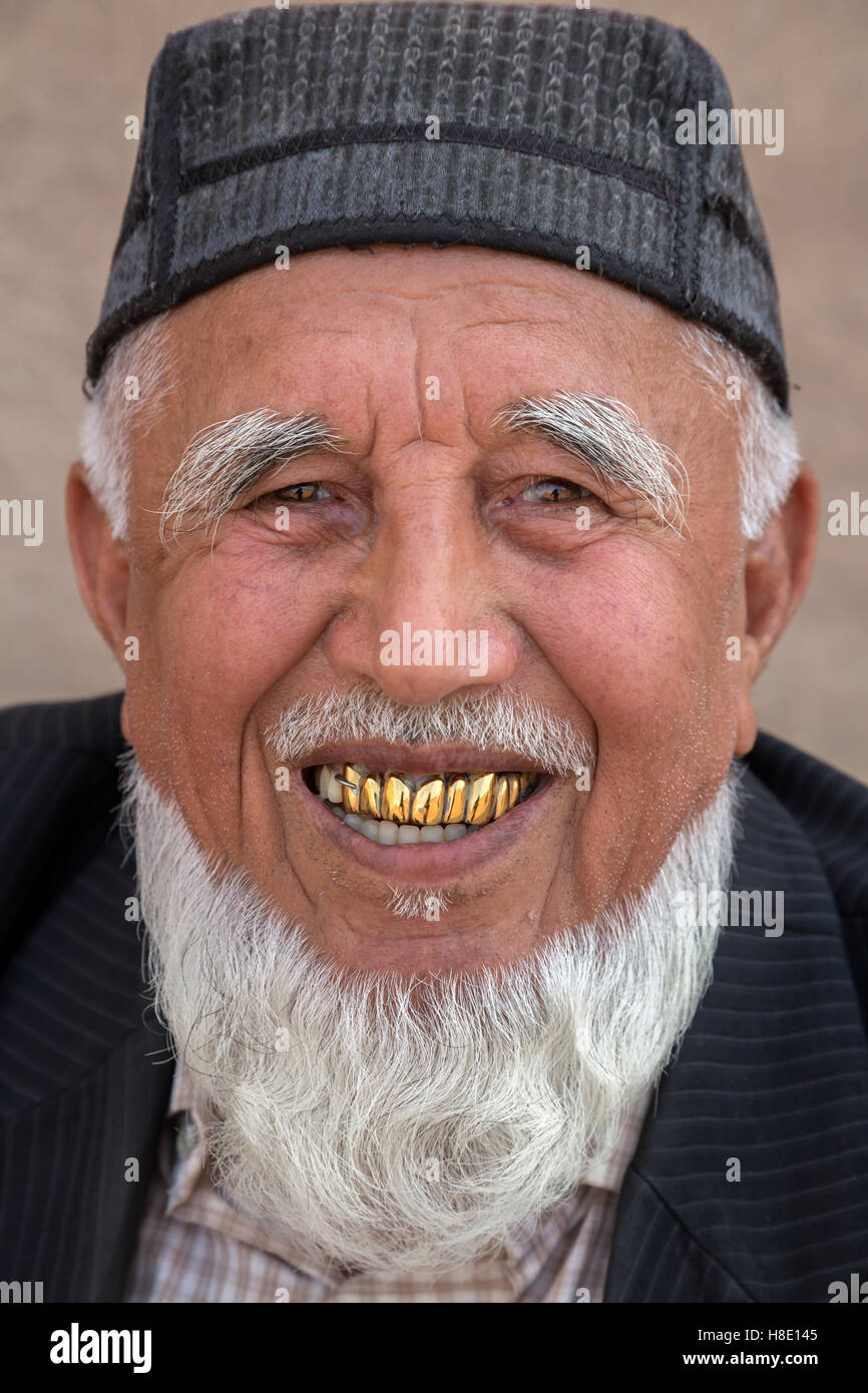 Portrait of Uzbek man with golden teeth, Central Asian ,  Uzbekistan Stock Photo