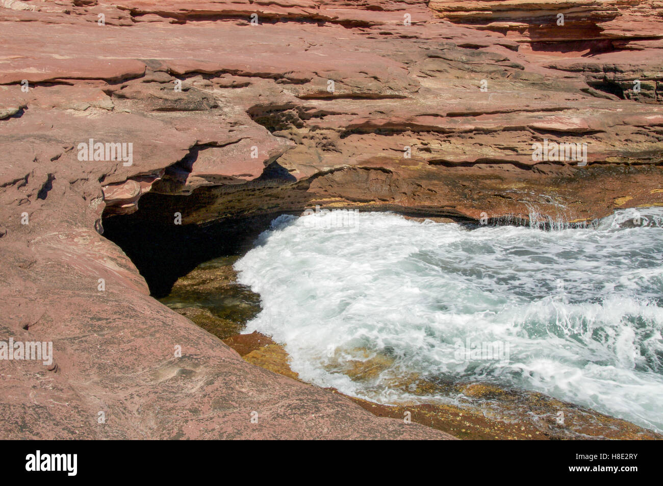 Pot Alley coastline with red sandstone rock formations, Indian Ocean ...