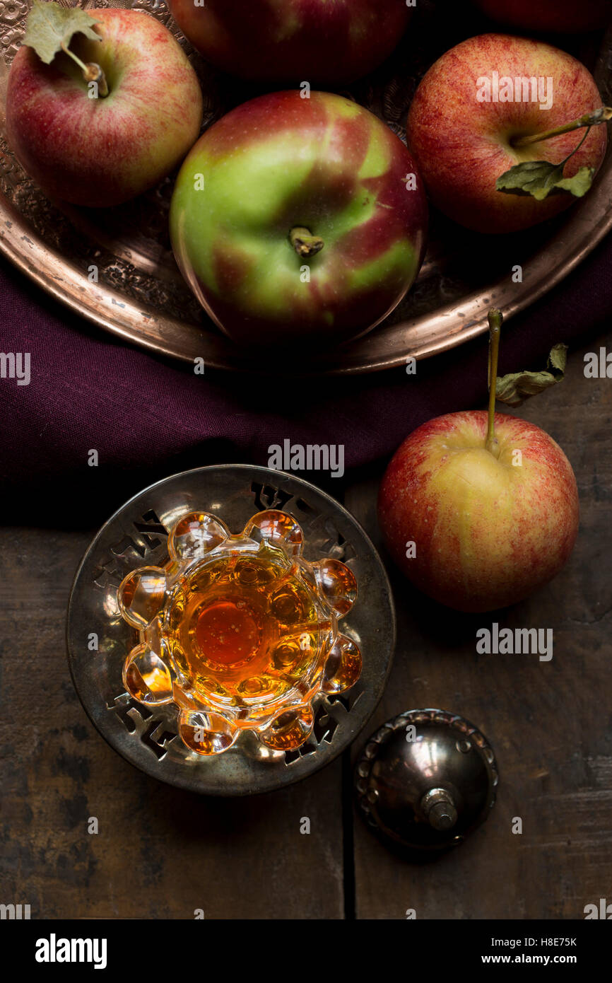 Red apple juice hires stock photography and images Alamy