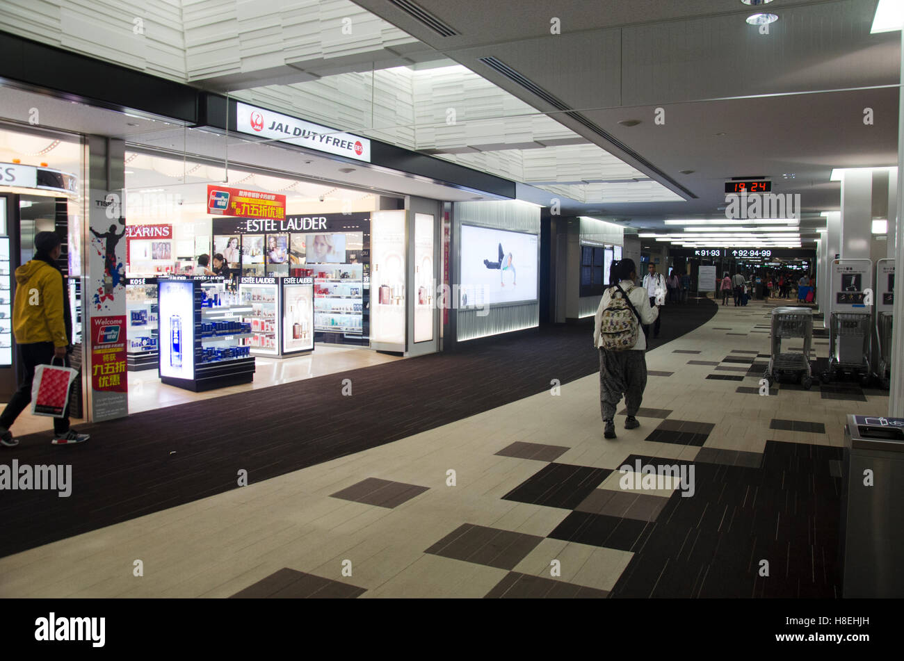 Narita Airport Duty Free High Resolution Stock Photography And Images Alamy