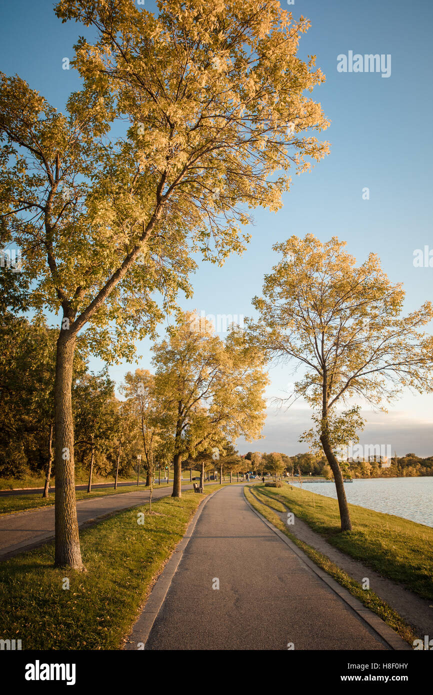 Lake calhoun hires stock photography and images Alamy
