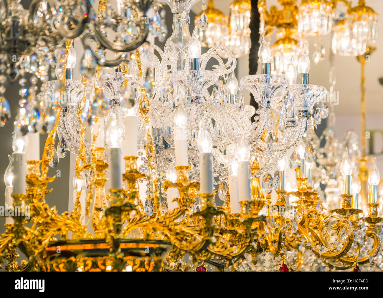Victorian crystal chandeliers hi-res stock photography and images - Alamy