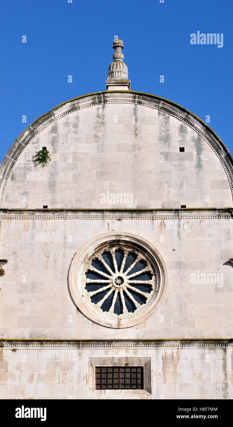 Detail of facade and Rose or Catherine window, St Mary's Church, Crkva svete Marije, in Zadar, Dalmatia, Croatia, Europe Stock Photo