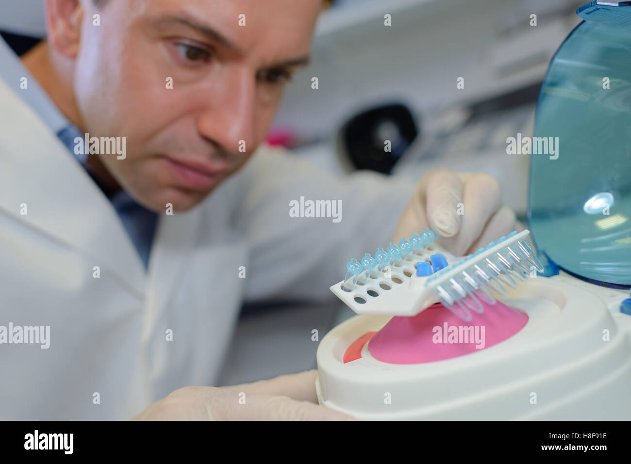 Scientist tests hi-res stock photography and images - Alamy