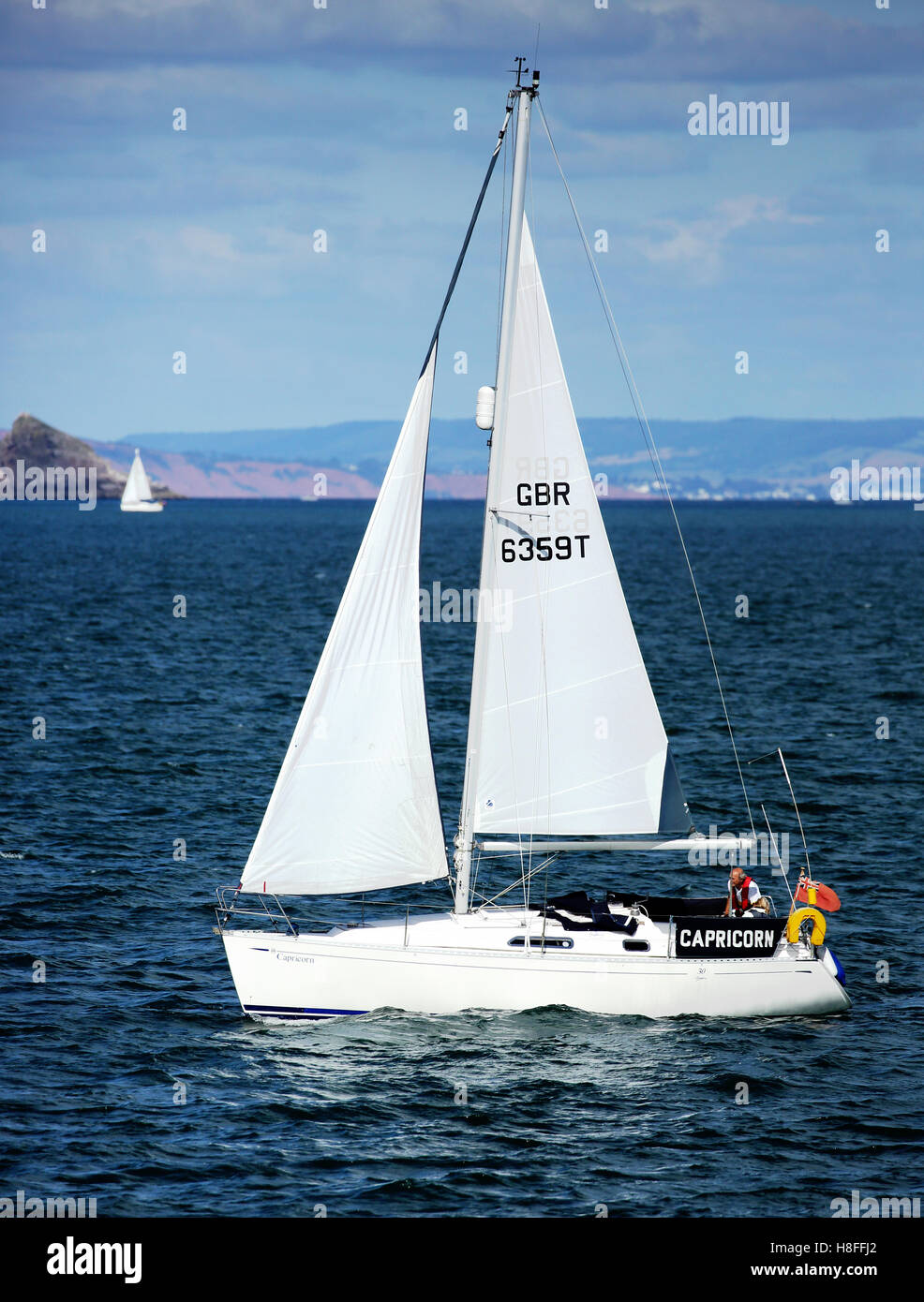 small sailing yacht