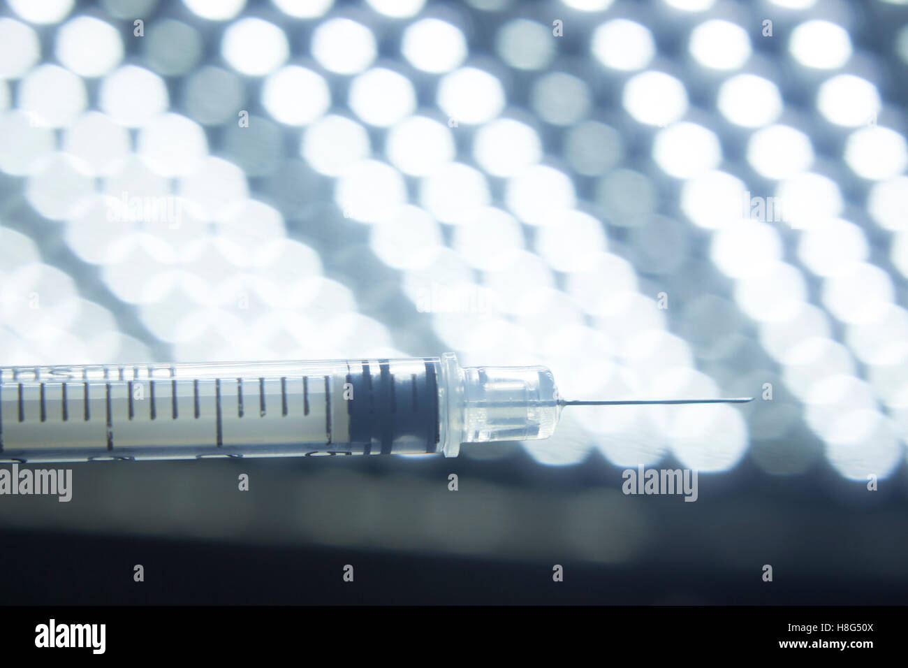 Medical injection syring hypodermic needle for insulin injections in