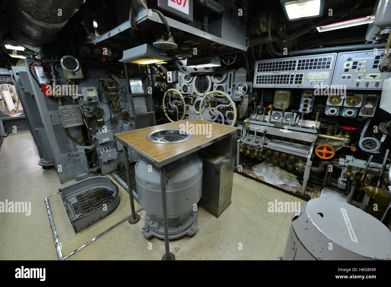 Gato submarine hires stock photography and images Alamy