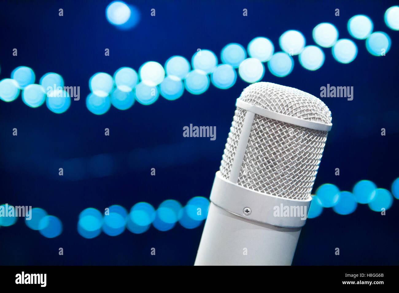 Stage lights close up hi-res stock photography and images - Alamy