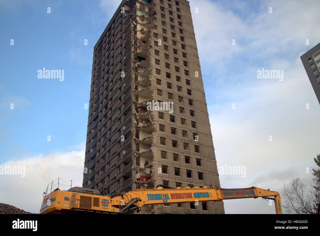 Demolishing of Glasgow tower blocks high flats or skyscrapers Stock ...