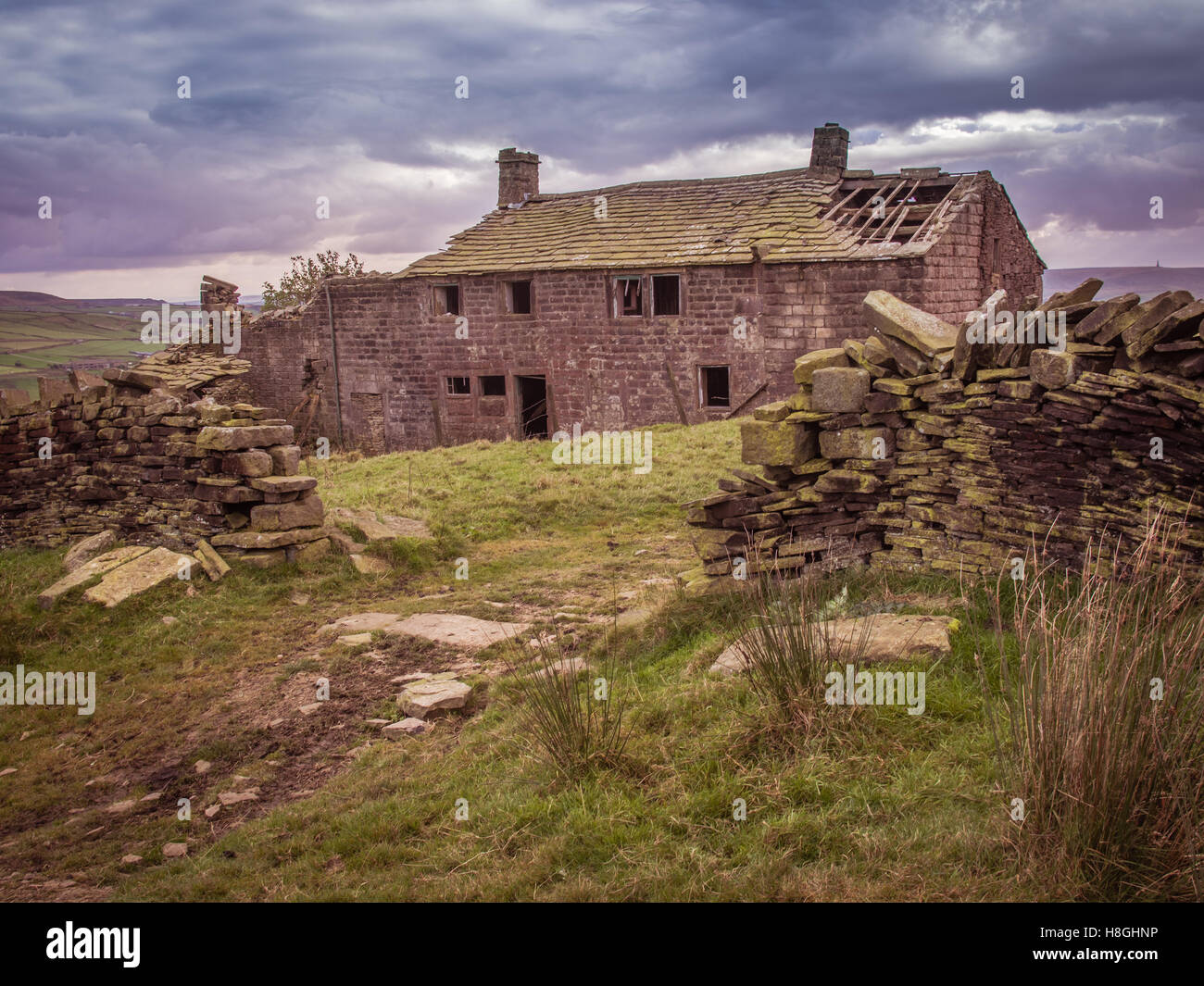 Derelict Farm House on Lancashire Moor Stock Photo