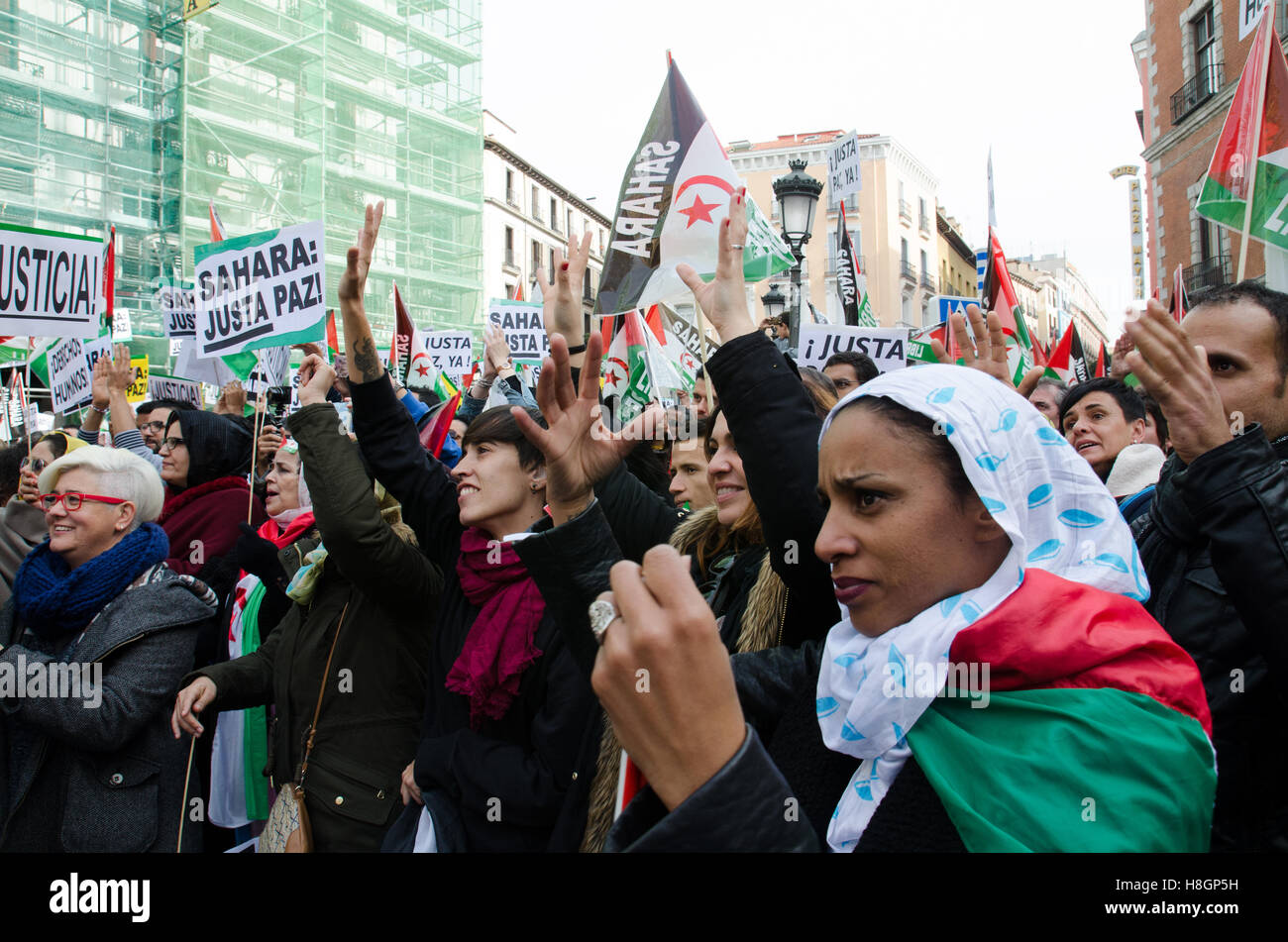 Clapping sign language hires stock photography and images Alamy
