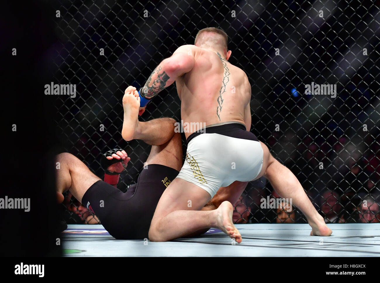 Conor mcgregor eddie alvarez hi-res stock photography and images - Alamy