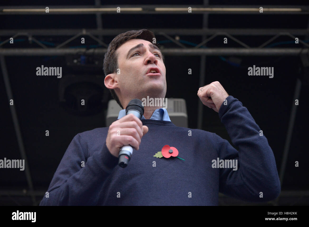 manchester-uk-12th-nov-2016-andy-burnham-member-of-parliament-for