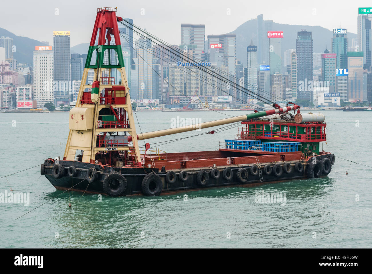Construction barge in Victoria Harbour, Hong Kong in November 2016 Stock Photo Alamy
