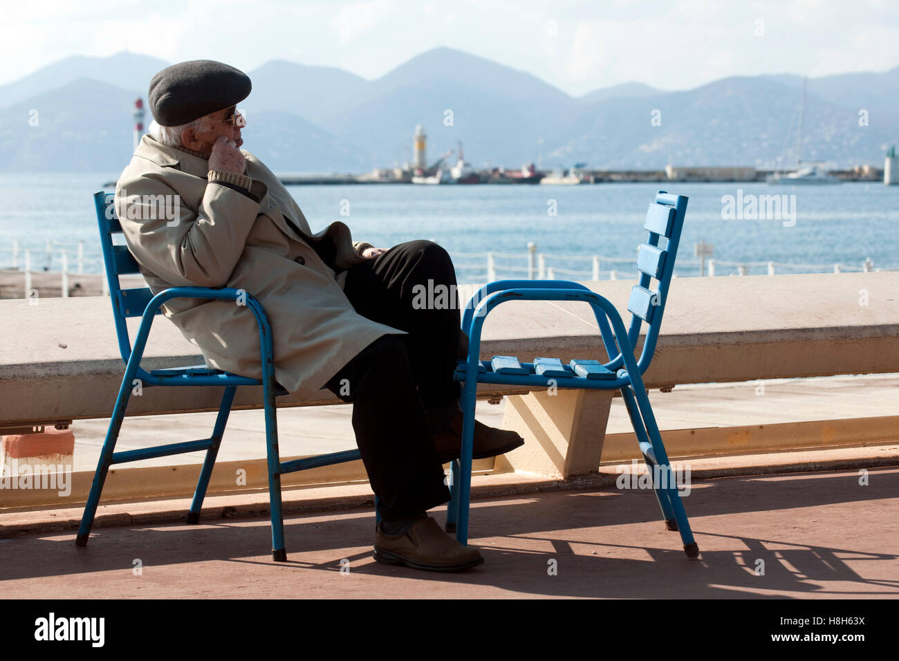 Frankreich, Cote d Azur, Cannes, Boulevard de la Croisette, elegante Flanierpromenade Stock Photo