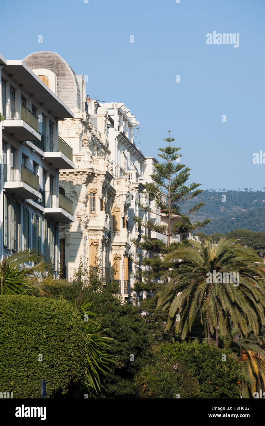 Frankreich, Cote d Azur, Nizza, Seitenstrasse der Avenue Jean Médecin, Boulevard de Dubouchage Stock Photo