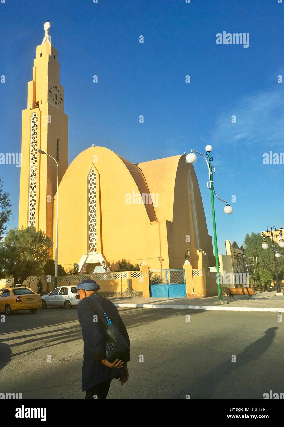 BECHAR, ALGERIA - FEB 4, 2016: The Ibn El-Houeyretar mosque in Bechar, Algeria. Mosque was Notre Dame Du Sahara church before Muslims took it over in Stock Photo