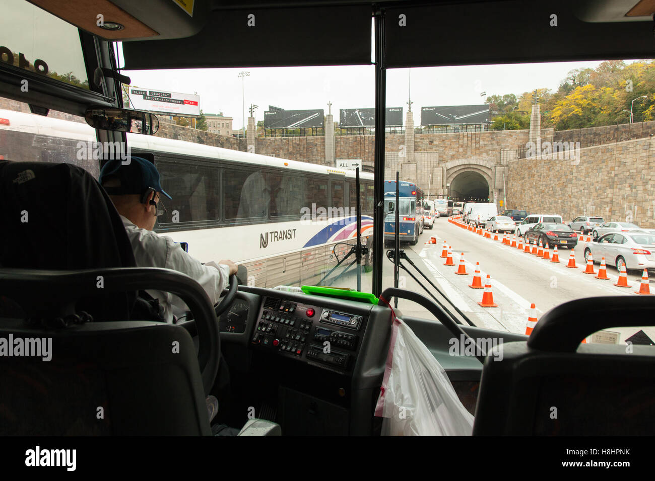 Lincoln tunnel traffic hires stock photography and images Alamy