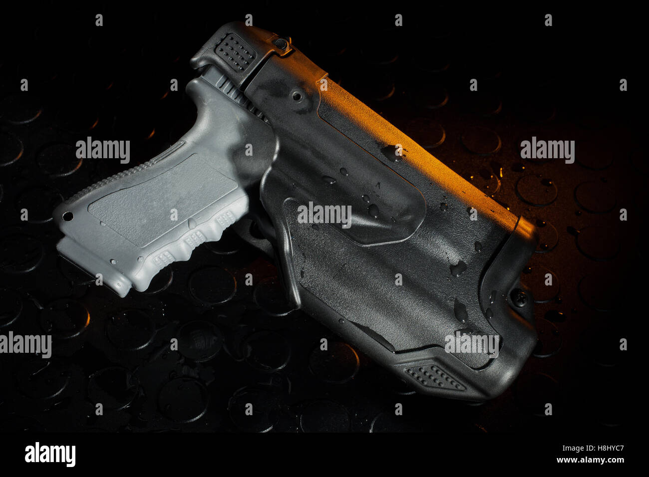 Polymer pistol holster that has three levels of retention for law