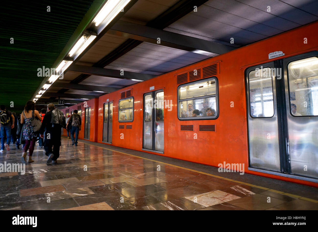 Metro platform in Mexico City, Mexico Stock Photo