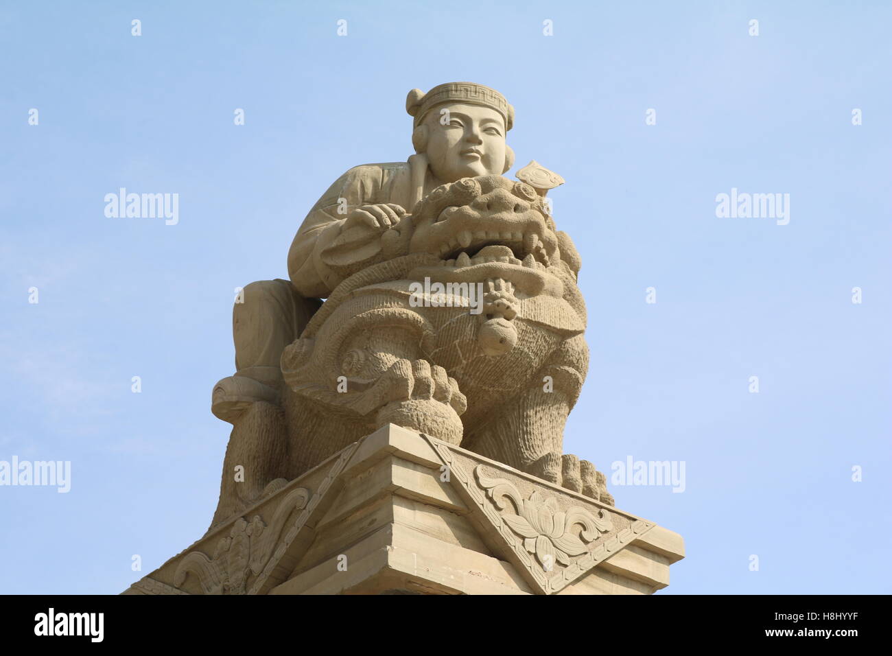 Riding lion hires stock photography and images Alamy