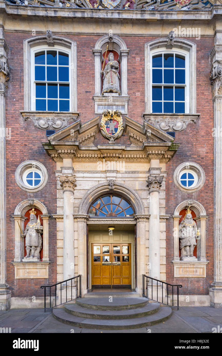 Guildhall worcester worcestershire hi-res stock photography and images ...