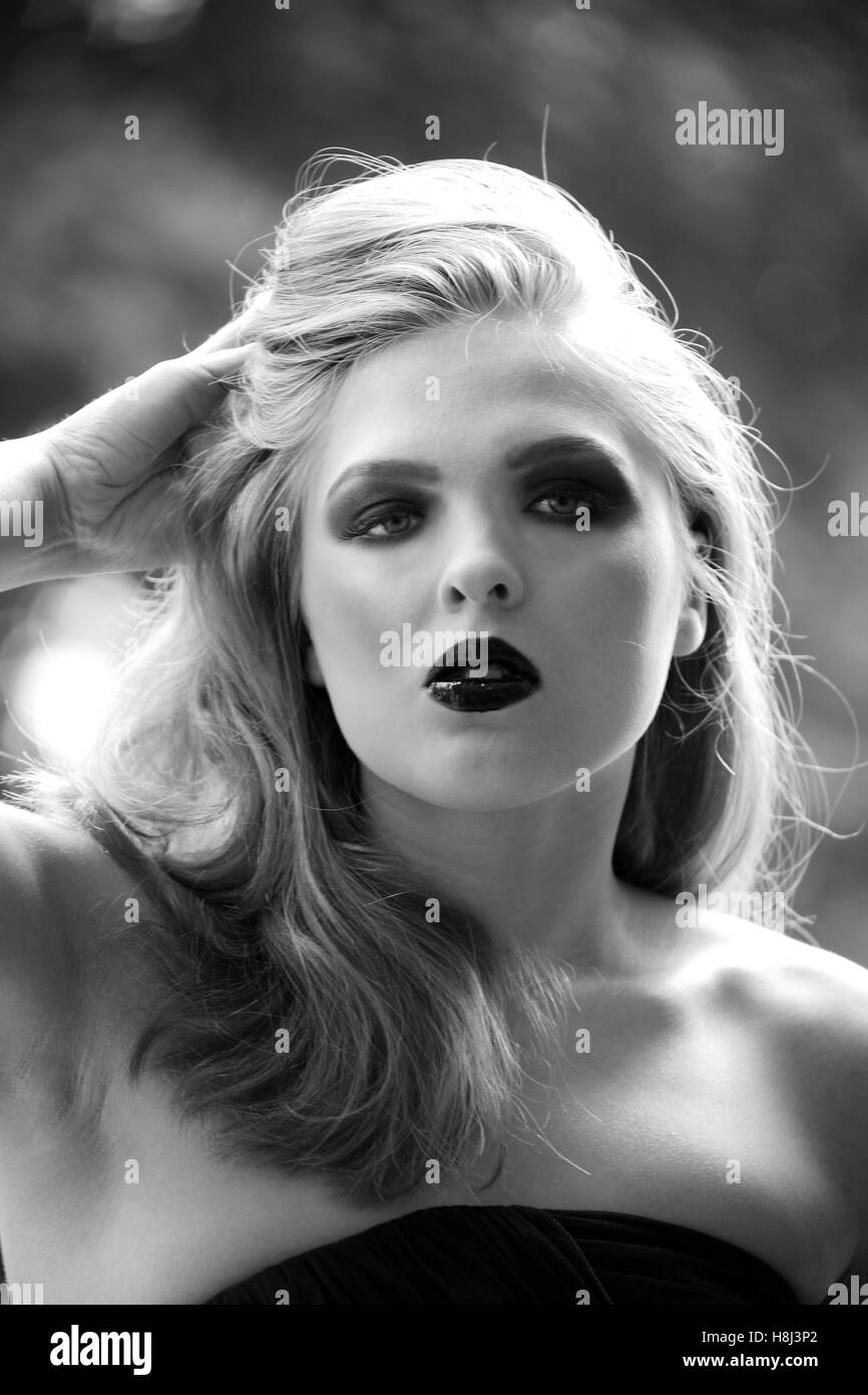 Old fashion fashioned Black and White Stock Photos & Images Alamy