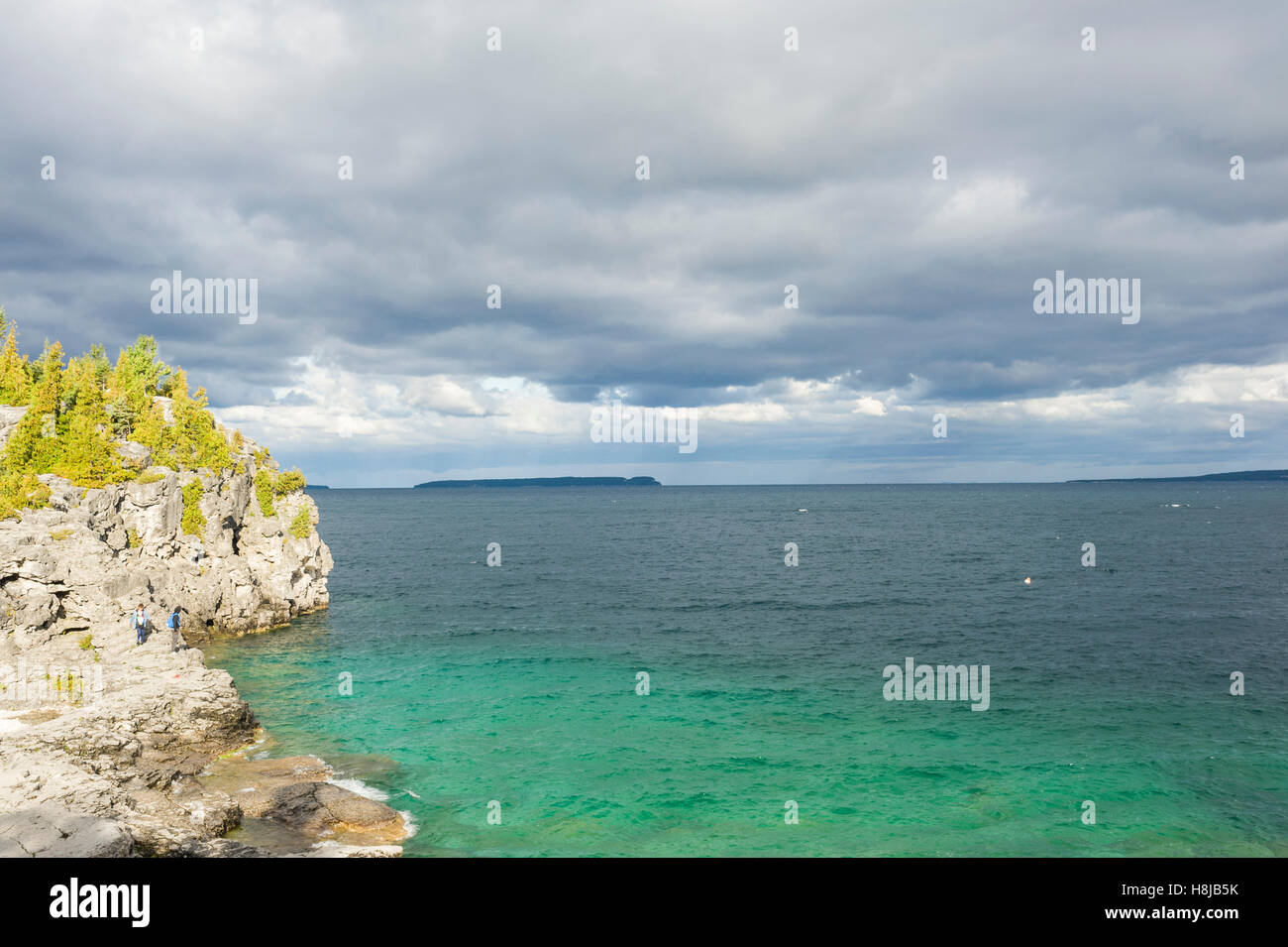 The Grotto, a top tourism attractions in Bruce Peninsula National Park ...