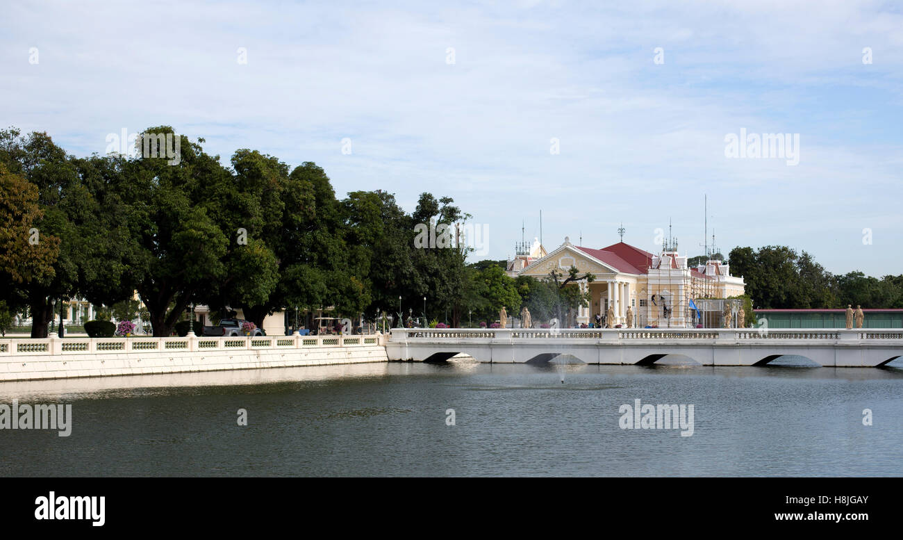 View of the Phra Thinang Warophat Phiman, the neoclassic royal mansion at the Bang Pa-in Palace compound, Thailand Stock Photo