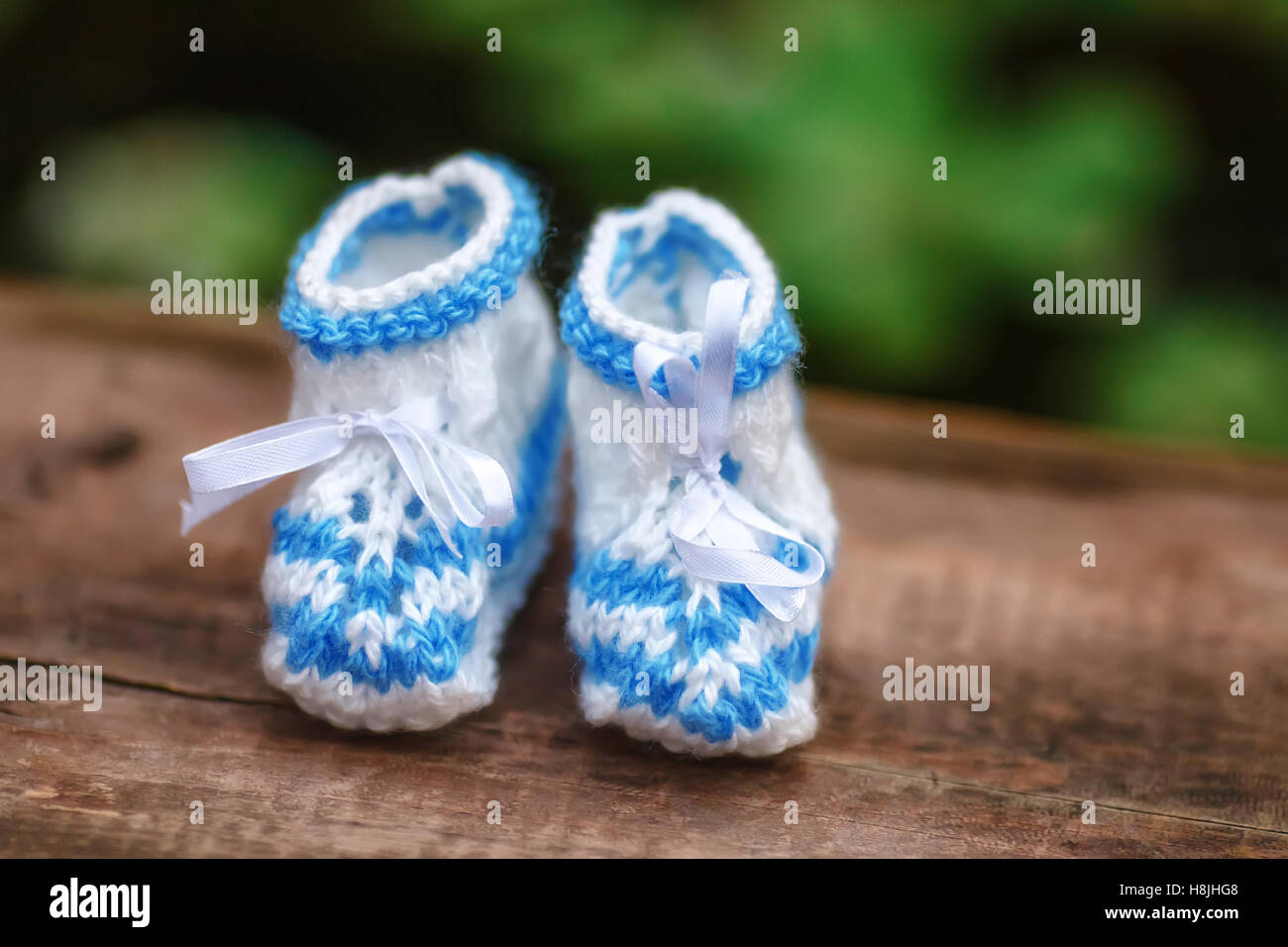 Crochet baby shoes made by cheap hand