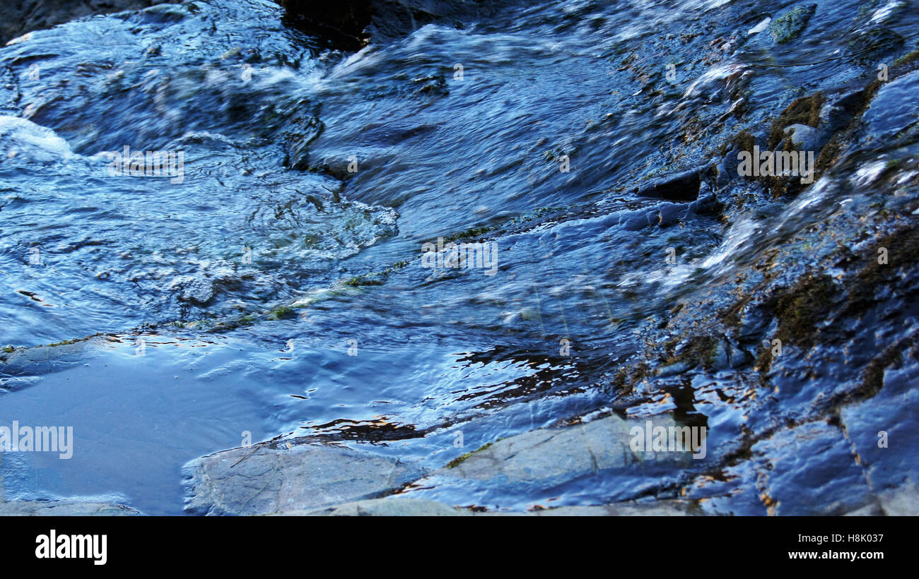 Rinsing water hi-res stock photography and images - Alamy