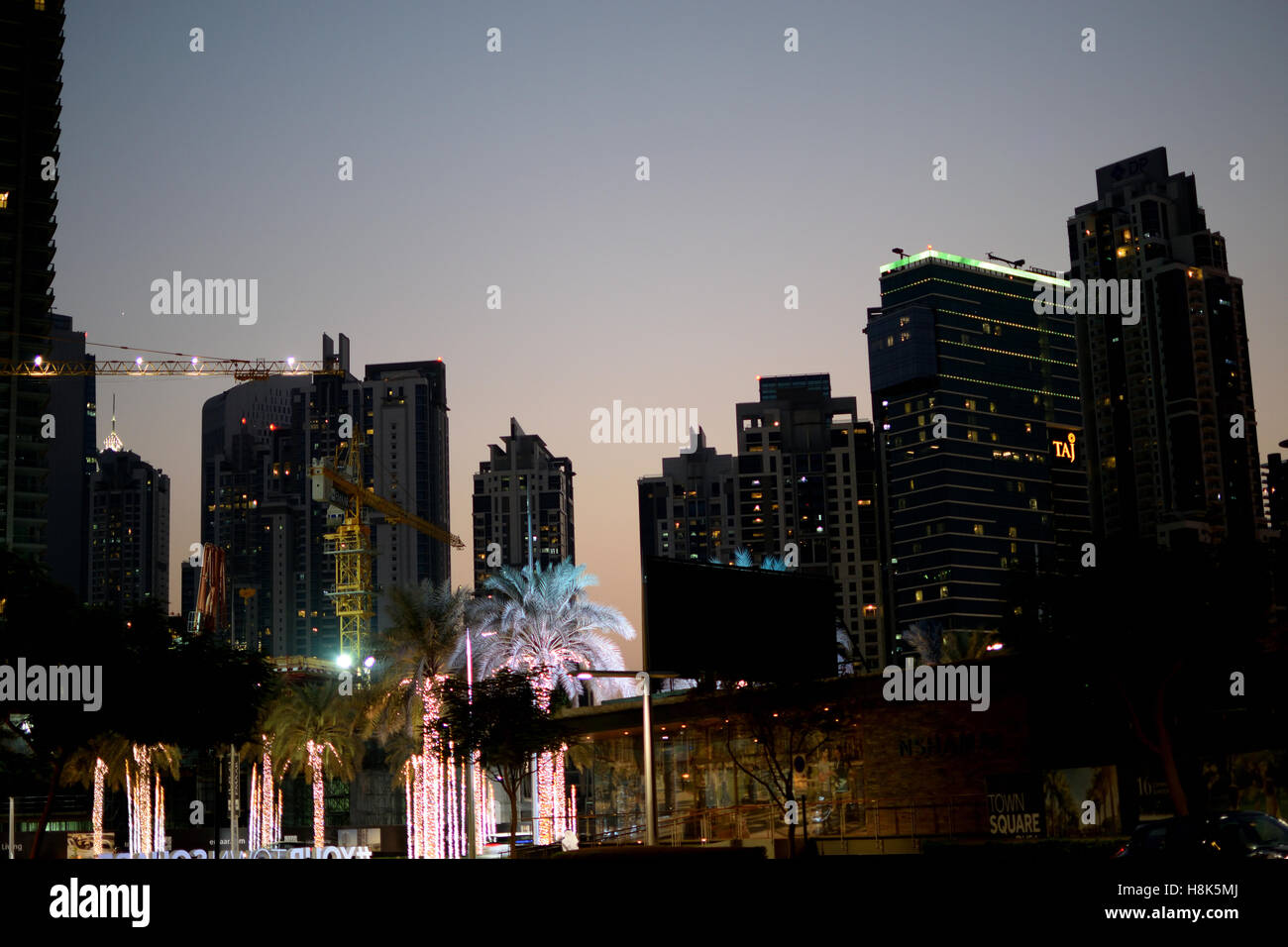 Dubai skyline at dusk Stock Photo - Alamy
