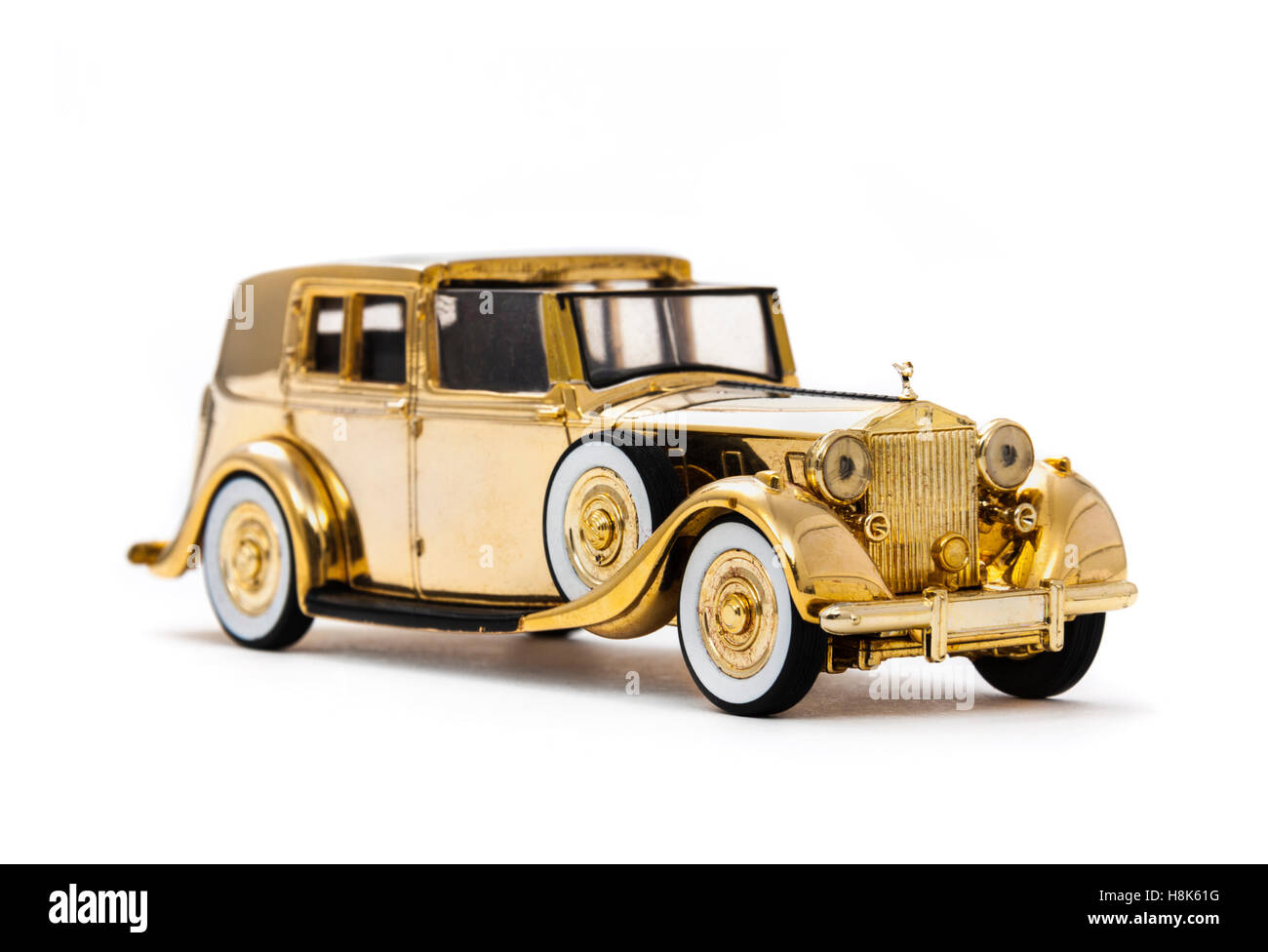 Royal Collection of Historic RollsRoyce Models to Be Auctioned in  September  Barrons