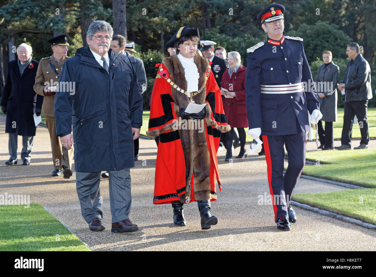 Veterans Day 2016 at Brookwood American Cemetery - L-R Craig  Rahanian Superintendent ABMC; Cllr Anne Murray The Mayor of Woking & Michael More-Molyneux Lord-Lieutenant for Surrey Stock Photo