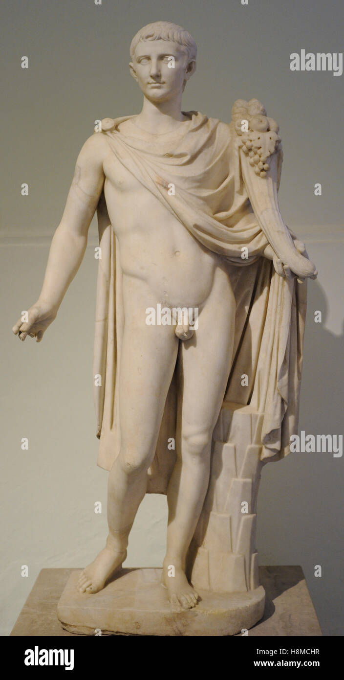 Male figure, restored as emperor Augustus (63 BC-14 AD). 2nd century AD. Italy. National Archaeological Museum, Naples. Italy. Stock Photo