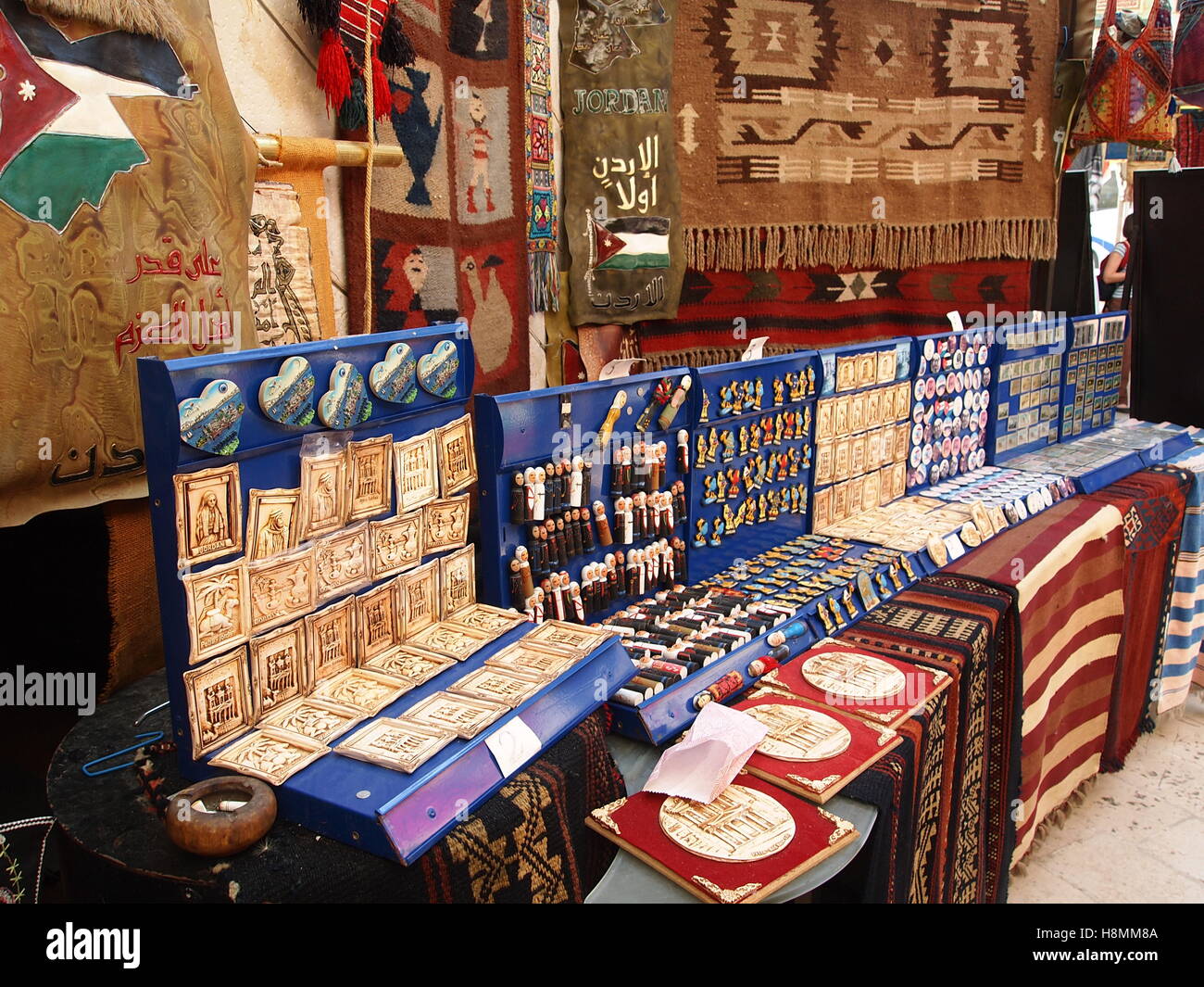 Shop in Amman, Jordan. Typical souvenirs of the country Stock Photo Alamy