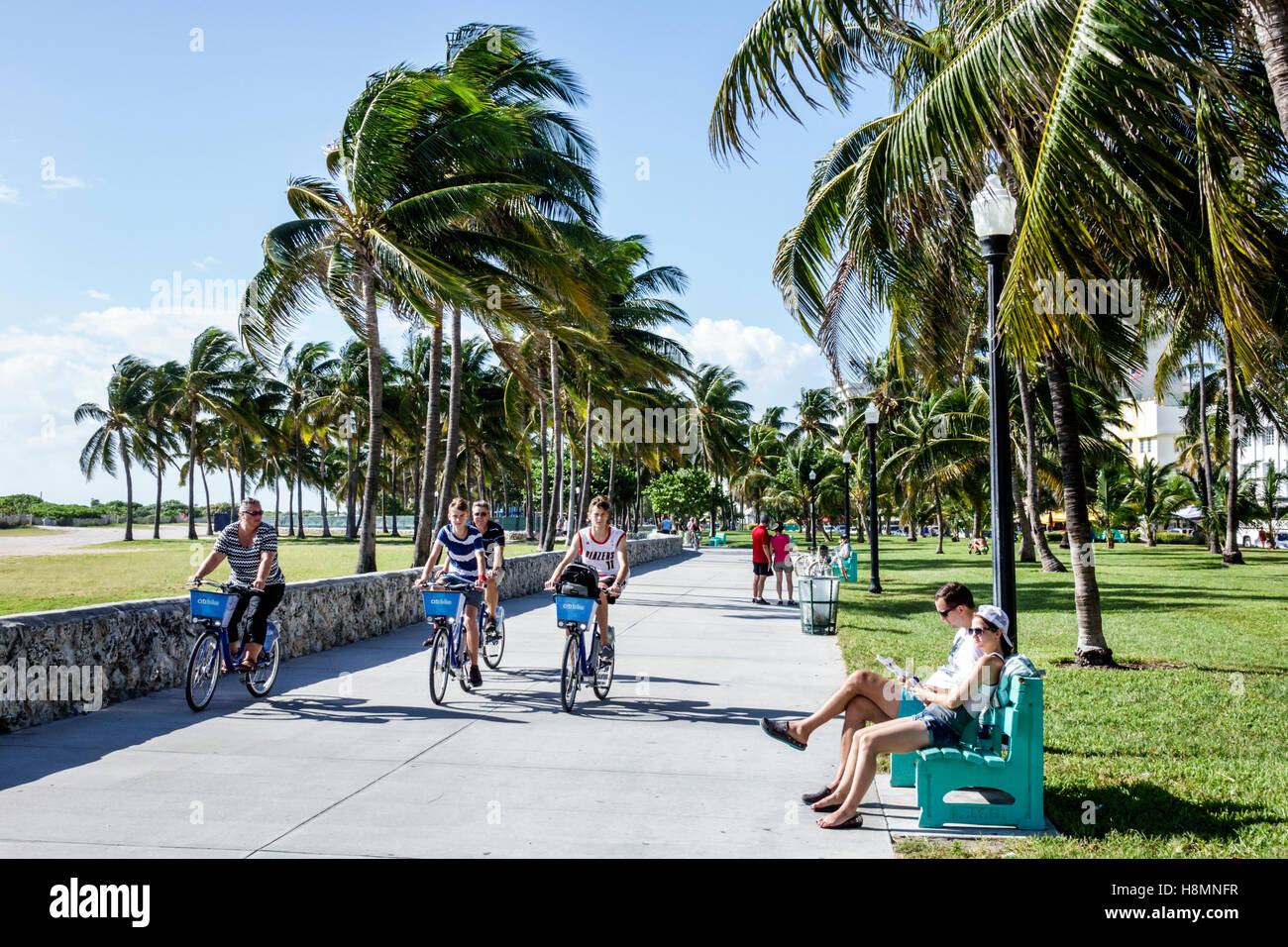 Miami Beach Florida,Lummus Park,Serpentine Trail,bike riders,riding ... - Miami Beach FloriDalummus Parkserpentine Trailbike RiDersriDing Bicyclesfamily H8MNFR